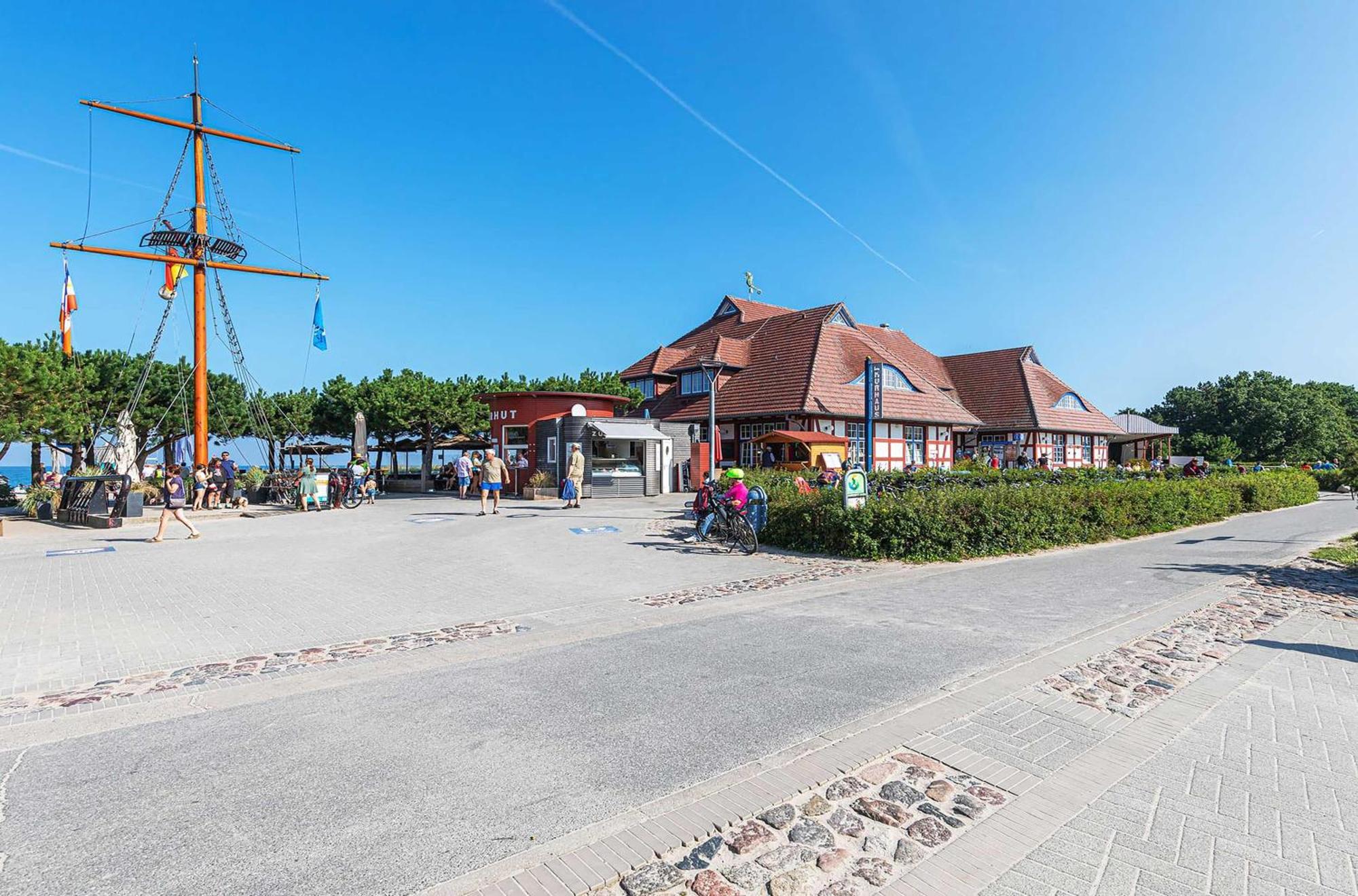 Toni'S Room An Der Seebruecke Zingst Bagian luar foto